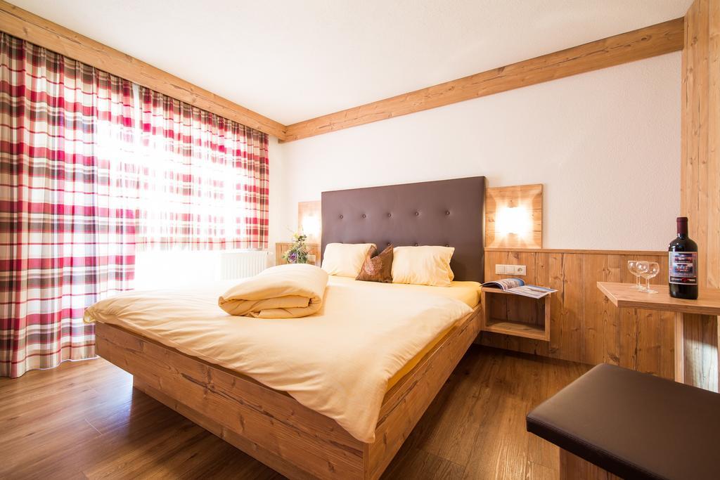 Gaestehaus Falkner Ignaz Зёльден Номер фото